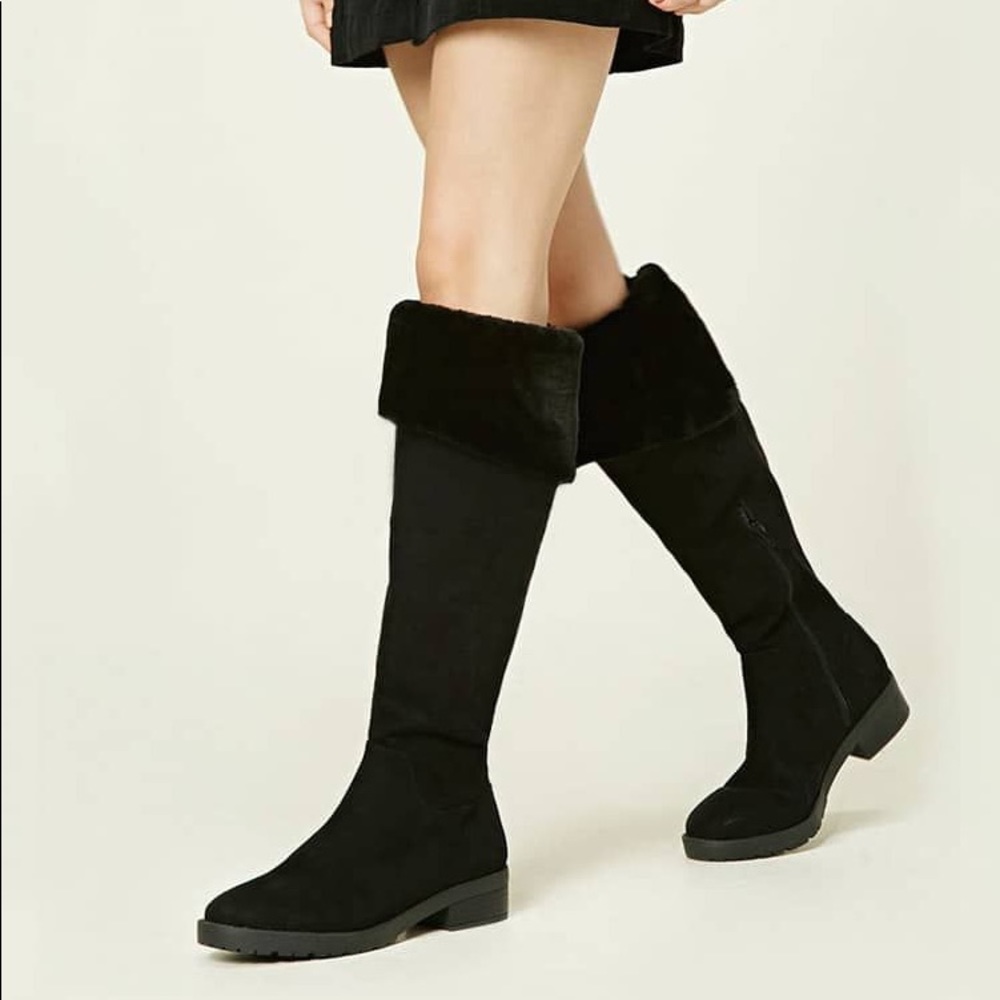 Boots - Picture 2 of 6